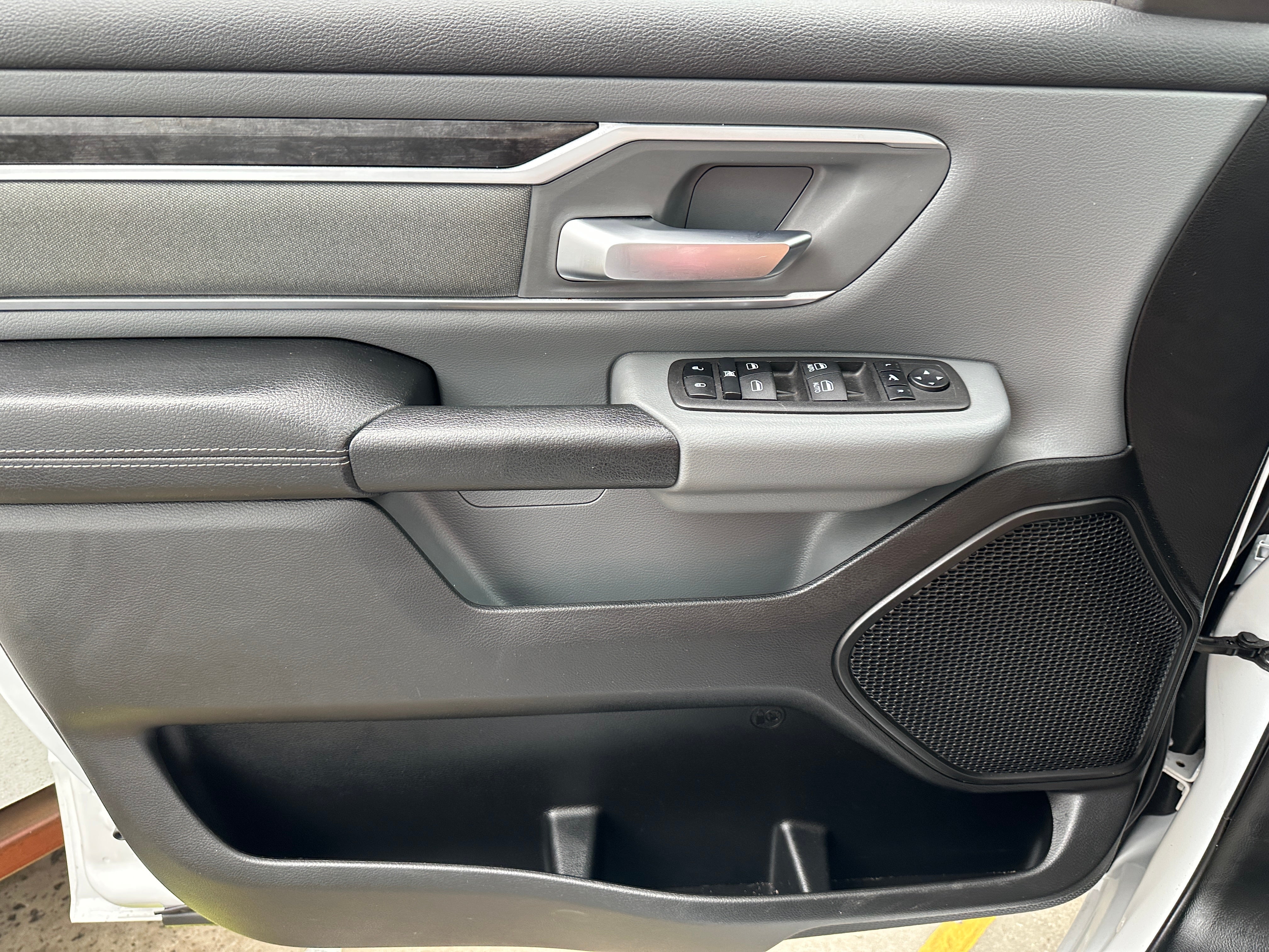 ram ram 1500 pickup 2023 1C6RRFFGXPN582620 image ram ram 1500 pickup 2023 1C6RRFFGXPN582620 image